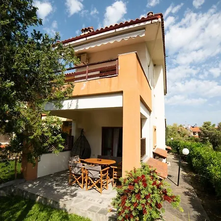 House In * Pefkochori